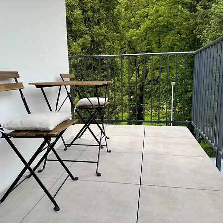 Moderny Navia Obklopeny Nadhernou Prirodou A Wellness Apartment